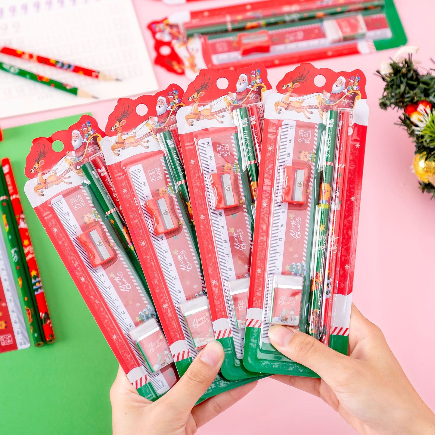Christmas Gift Stationery Set - 5-Piece Portable Pencil Eraser Ruler Kit