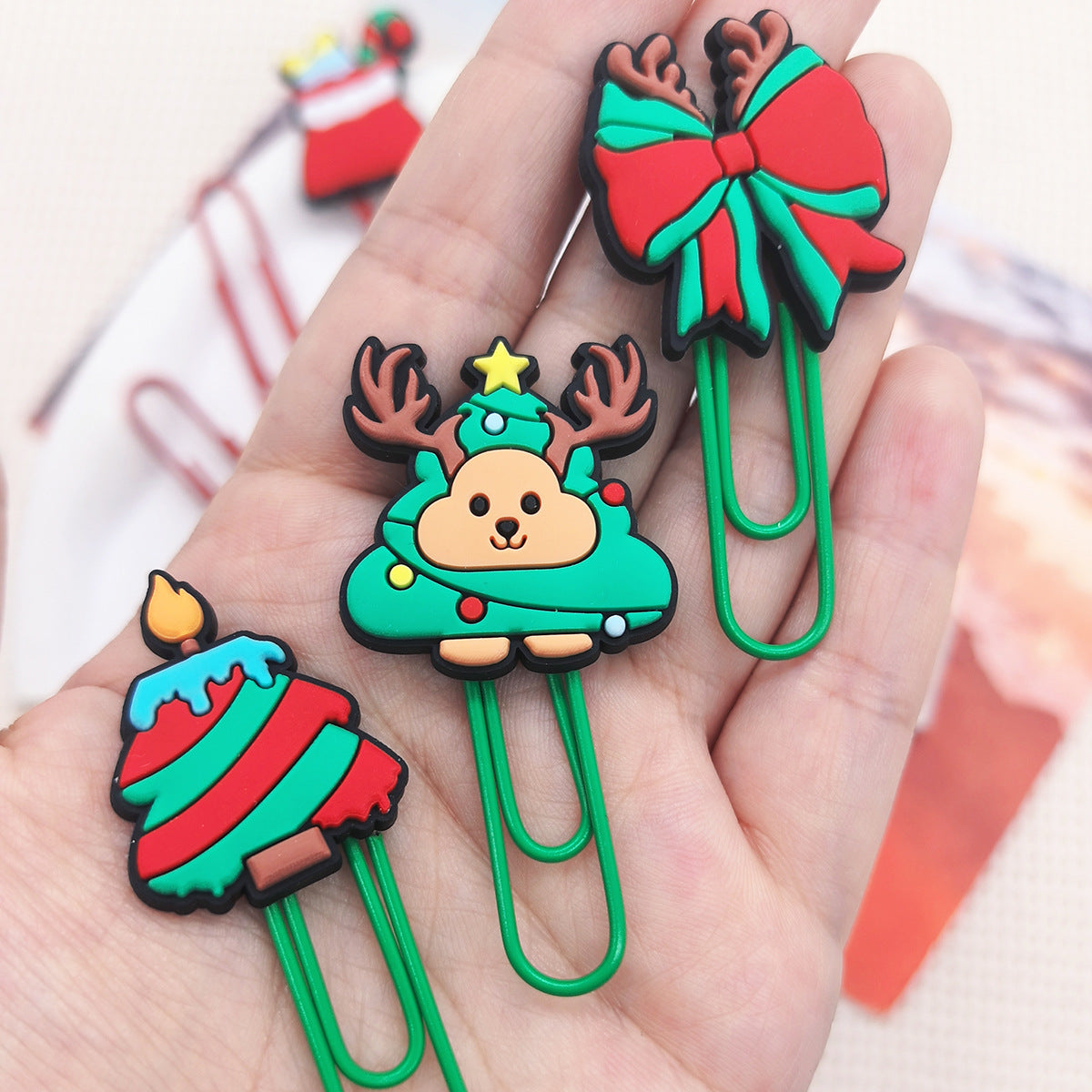 Christmas Paper Clips - Large Kawaii Holiday Bookmarks Snowflake Santa